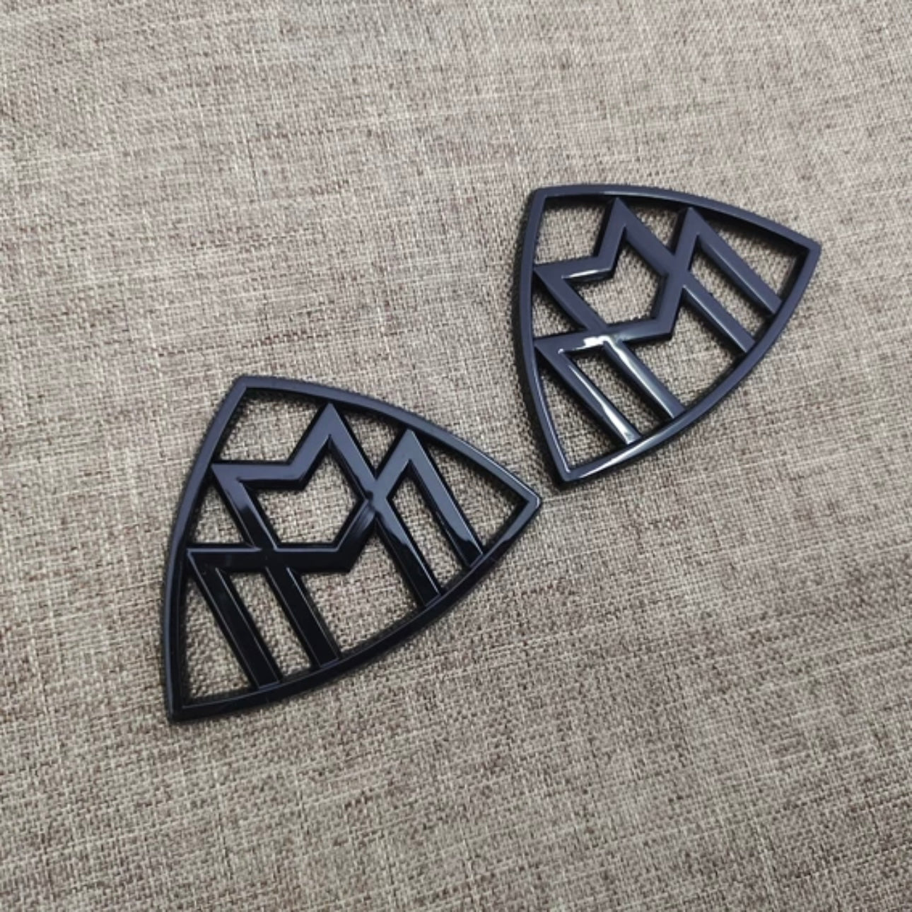 Maybach Rear Logo MAYBACH Metal Chrome Emblem Front Rear Side Badge S600 GLS600 AMG Deca ...
