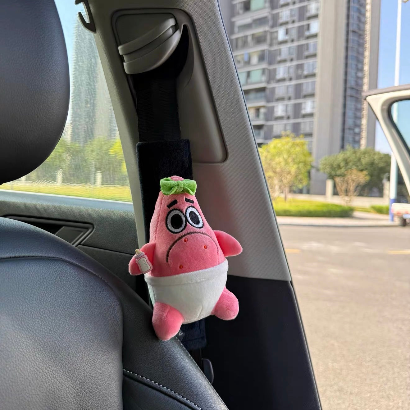 Funny Emo Patrick Star Plush Seat Belt Cover