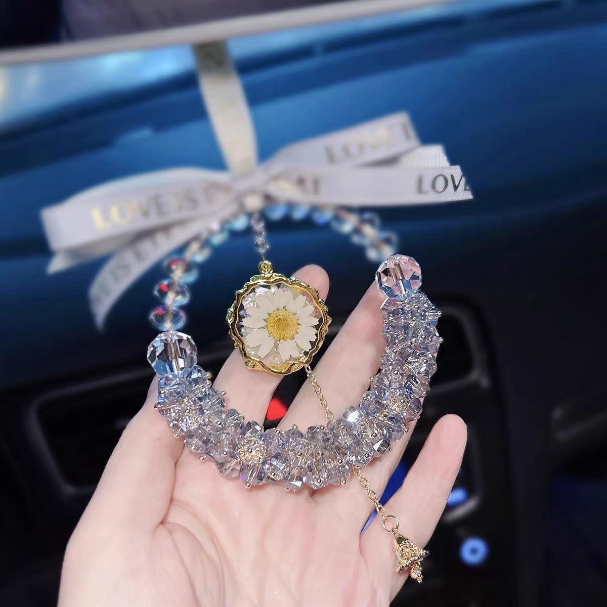 Handmade Real Daisy Crystal Car Hanging Ornament - Luxury Rearview Mirror Pendant