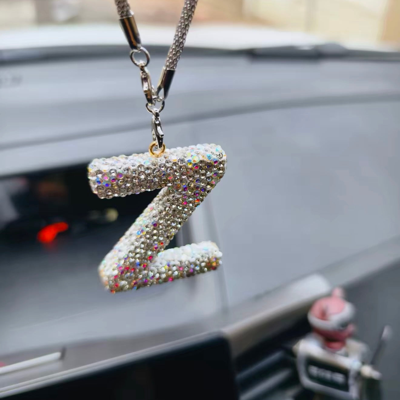 Rhinestone crystal letter Z car rearview mirror charm hanging on interior mirror, bling alphabet pendant with silver chain