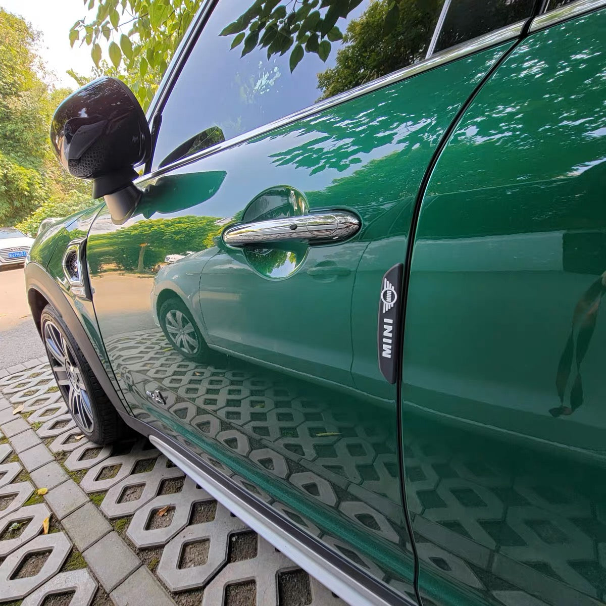 Mini Cooper Guard BMW Mini Cooper Door Protector Side Edge Protection Guards Stickers (1
