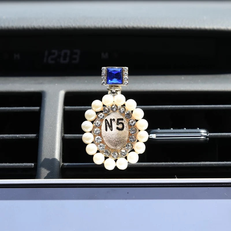 Girly Bling Crystal Rhinestone Car Air Vent Bling Decoration Accessori –  Carsoda