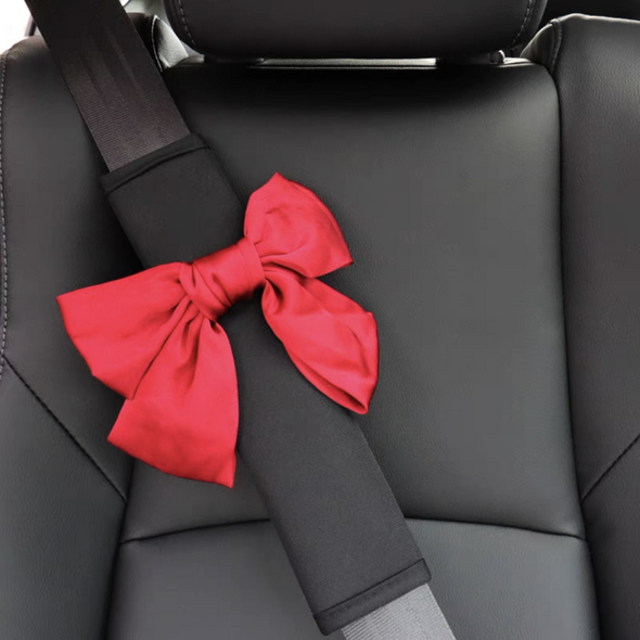 GiveMOJO Seat Belt Cover with Red Chiffon Bow